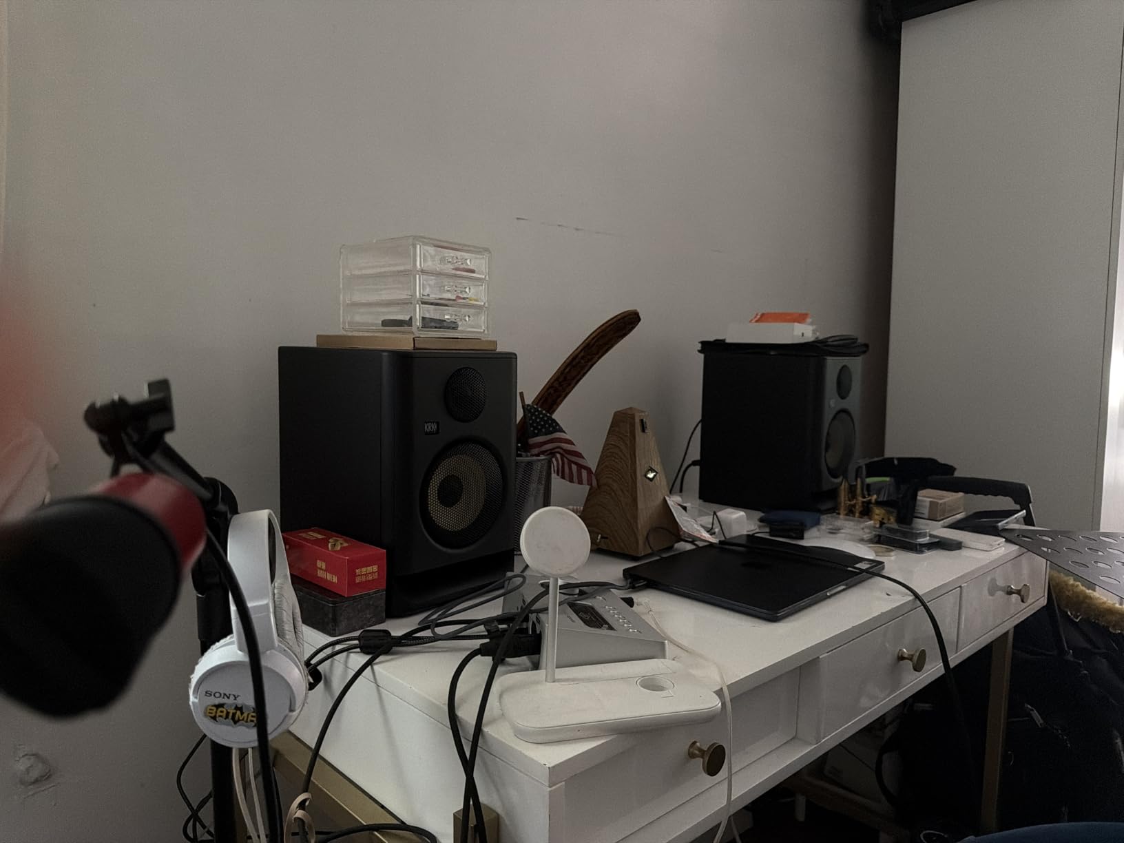 KRK RP5G5 ROKIT 5 Generation Five 5-Inch Powered Studio Monitor (Single) customer photo 1