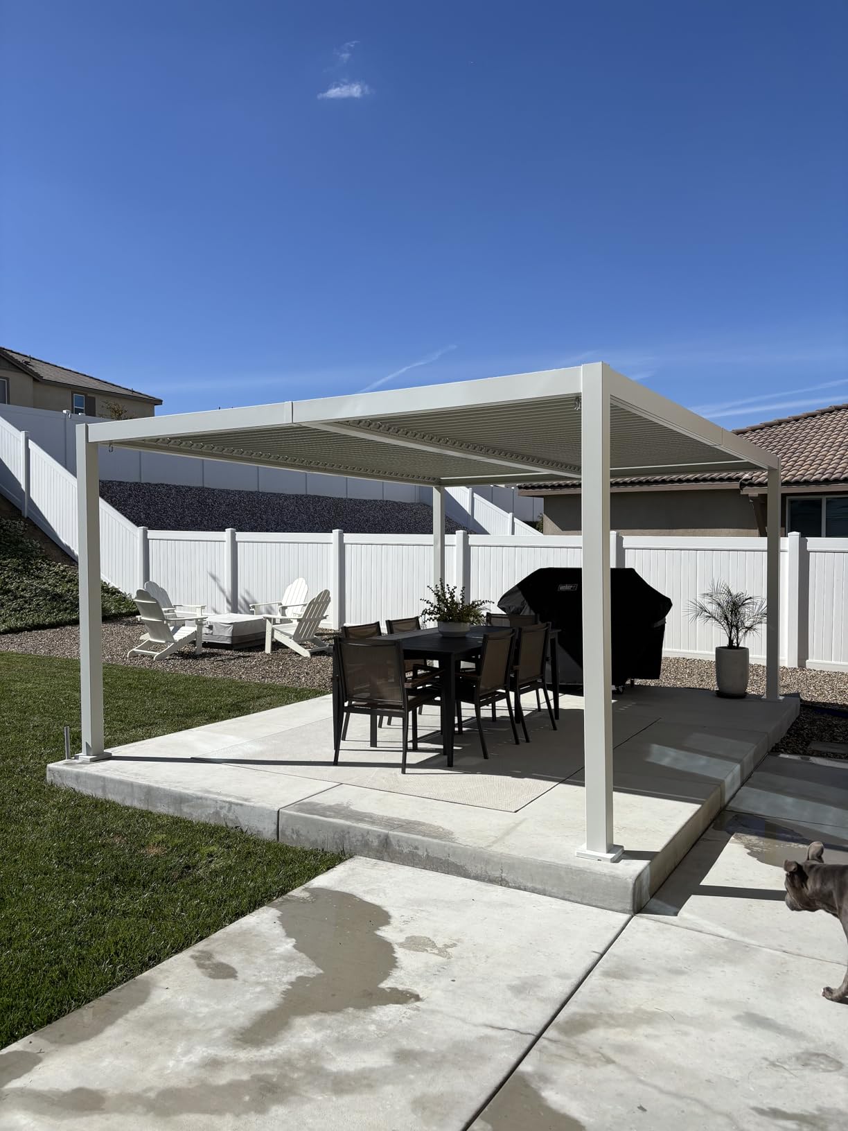 Kozyard Outdoor Louvered Pergola 12' x 16' Sun Shade Weather-Resistant Aluminum Patio Shelter with Drainage System Adjustable Louvered Roof Rain-Resistant for Poolside Balcony Patio Garden White customer photo 2