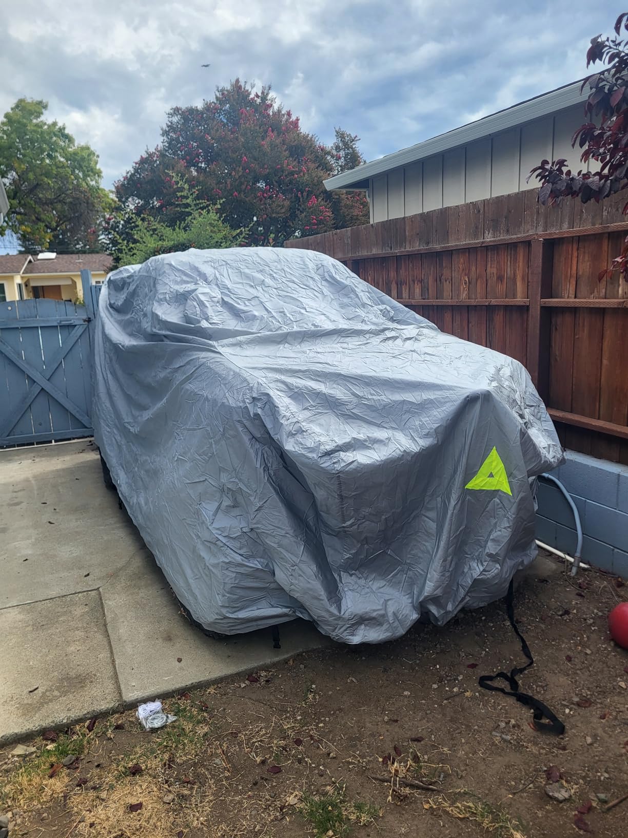 Seal Skin Covers Waterproof Truck Cover - Full Outdoor Protection with UV, Rain & Snow Guard, Windproof, Universal Fit Up to 262