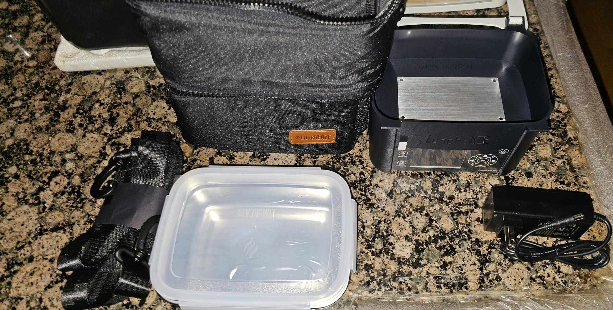 LunchEAZE Pro Cordless Heated Lunchbox - Battery-Powered, 4-Cup Capacity, 220F Max, Automatic Scheduled Heating, Insulated Bag Included for Hot Meals Anywhere customer photo 2