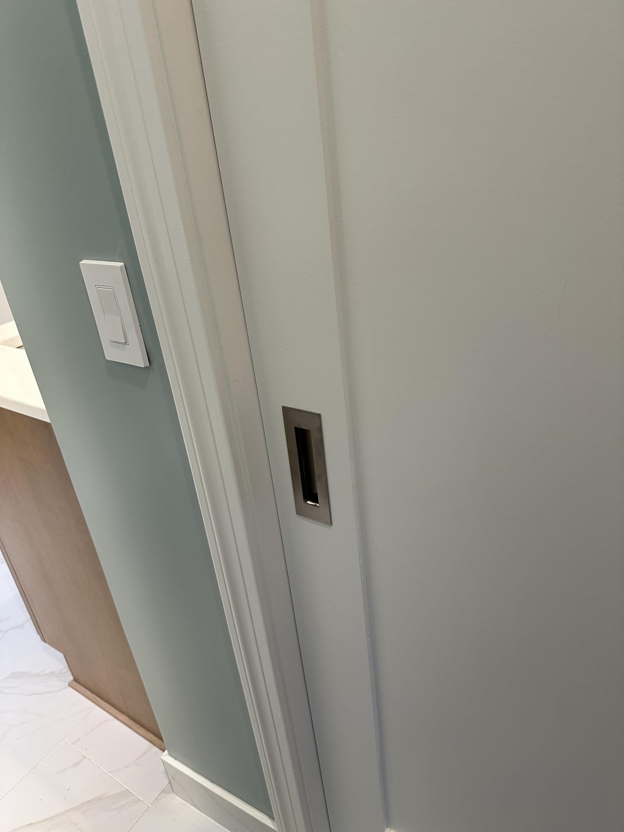 HBL' Pocket Door Hardware Set - 2 Recessed Flush Finger Pulls & 1 Edge Pull, Made of 304 Stainless Steel, Template Included, Black. customer photo 2