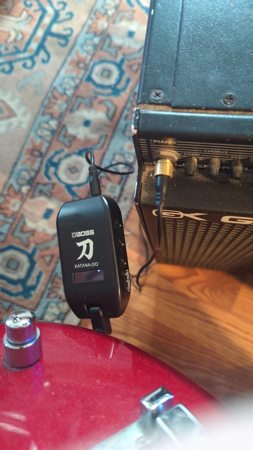 BOSS KATANA:GO Personal Headphone Amplifier for Guitar & Bass, Ready-To-Play Sounds from Stage-Class Katana Amps, Advanced Spatial Technology, Bluetooth customer photo 1
