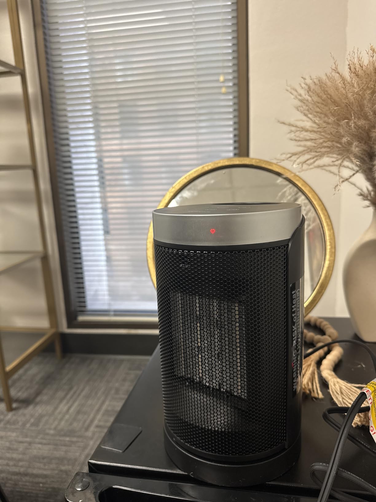 Space Heater, WINHL Small Portable Electric Heaters for Indoor Use with Thermostat and Remote, 70 Degree Oscillation, 12H Timer, 5 Modes, 1500W PTC Ceramic Fast Safety Heat for Office Bedroom Home customer photo 1