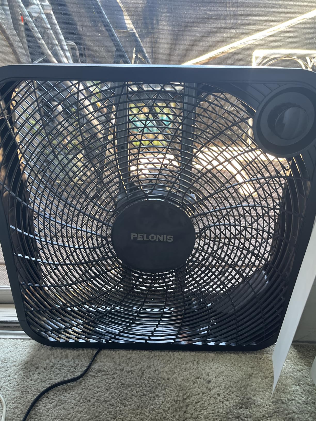 PELONIS 20 Inch Box Fan - 3 Speeds, Window Fans, Floor or Tabletop, 25ft/s, 2025 Upgraded, Superior Air Throw (2295 CFM), Lightweight, 5 Blades, Fans for Bedroom, Office, Living Room, Garage customer photo 1