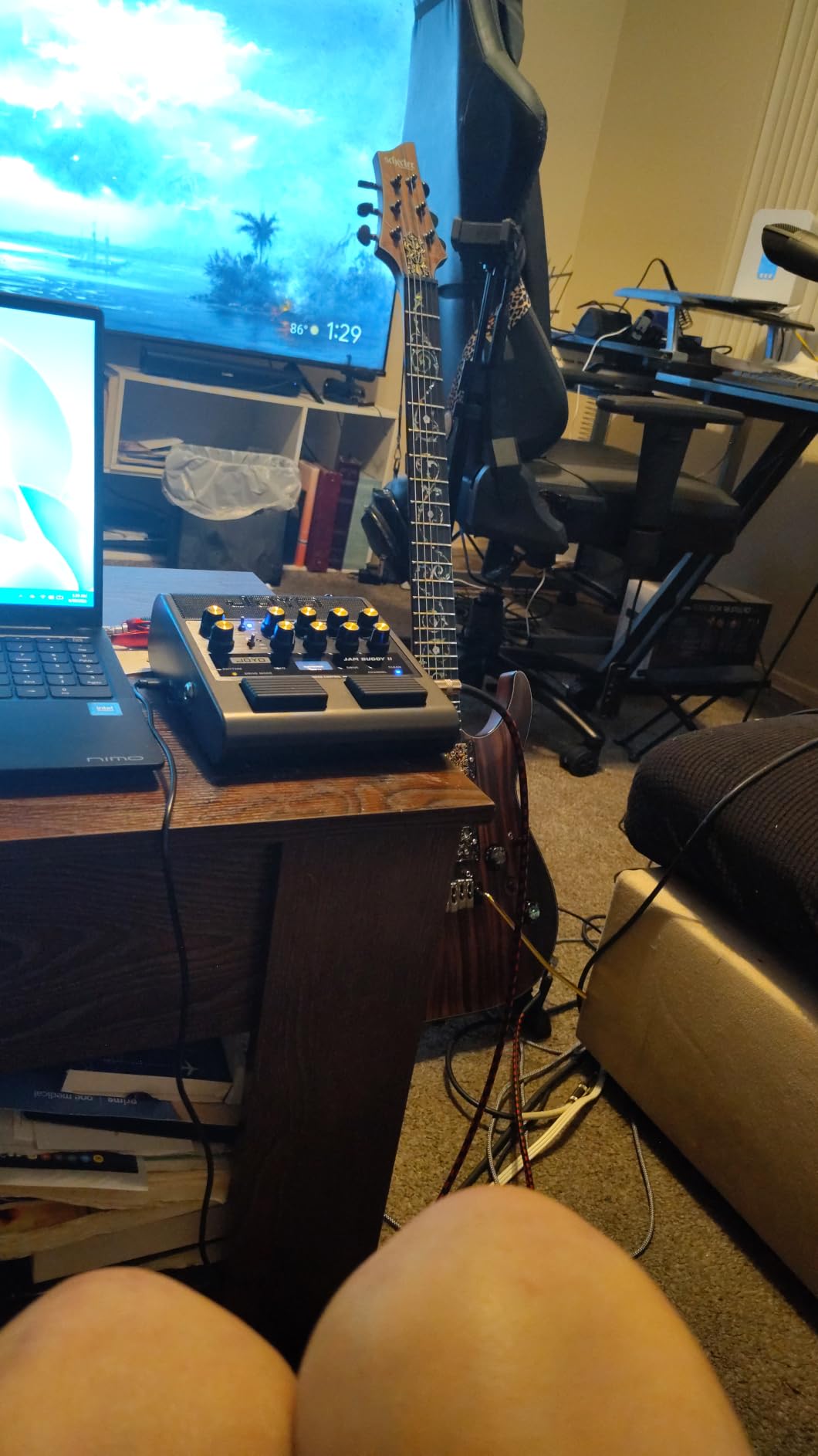 JOYO 10W Portable Guitar Practice Amp and Multi-Effects Pedal Combo Amplifier with Footswitch, OTG Recording, Bluetooth, 14 Amp Models, 3-Band EQ, 36 Drum Patterns and Looper (JAM Buddy II) customer photo 1