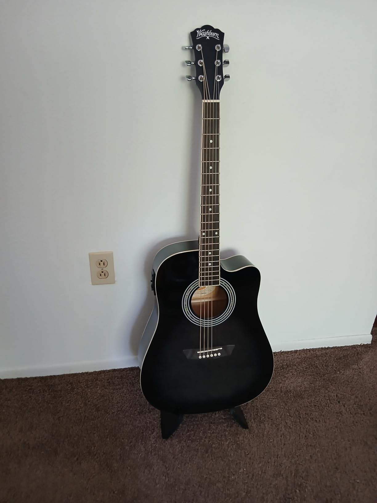 Washburn WA90CE Acoustic-Electric Guitar Kit - Black Bundle with Gig Bag, Strap, Picks, Strings, Stand, Instructional DVD customer photo 1
