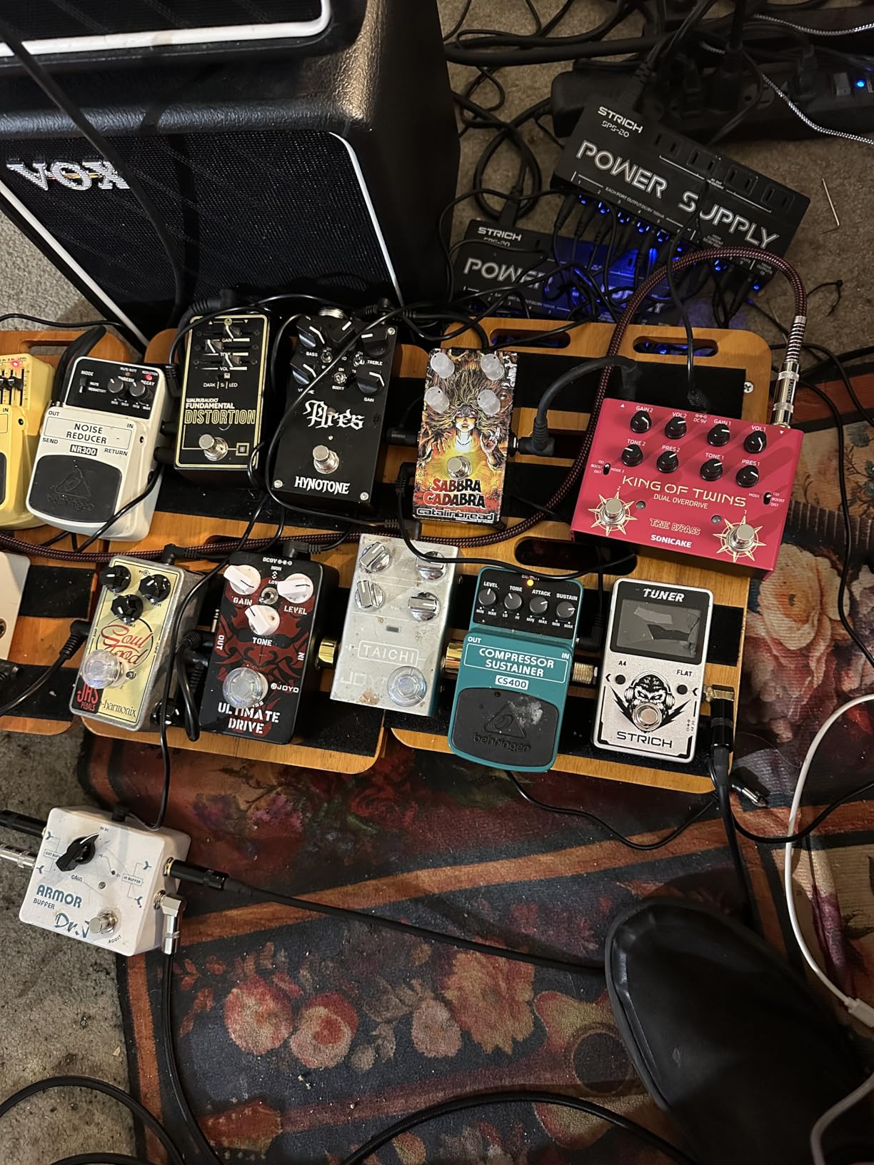 SONICAKE Overdrive Pedal, Dual Channel 3 Modes - Overdrive/Boost/Distortion Compact Effects Pedal for Bass Electric Guitar, Pure Analog Circuit, True Bypass - King of Twins QDS-08 customer photo 2