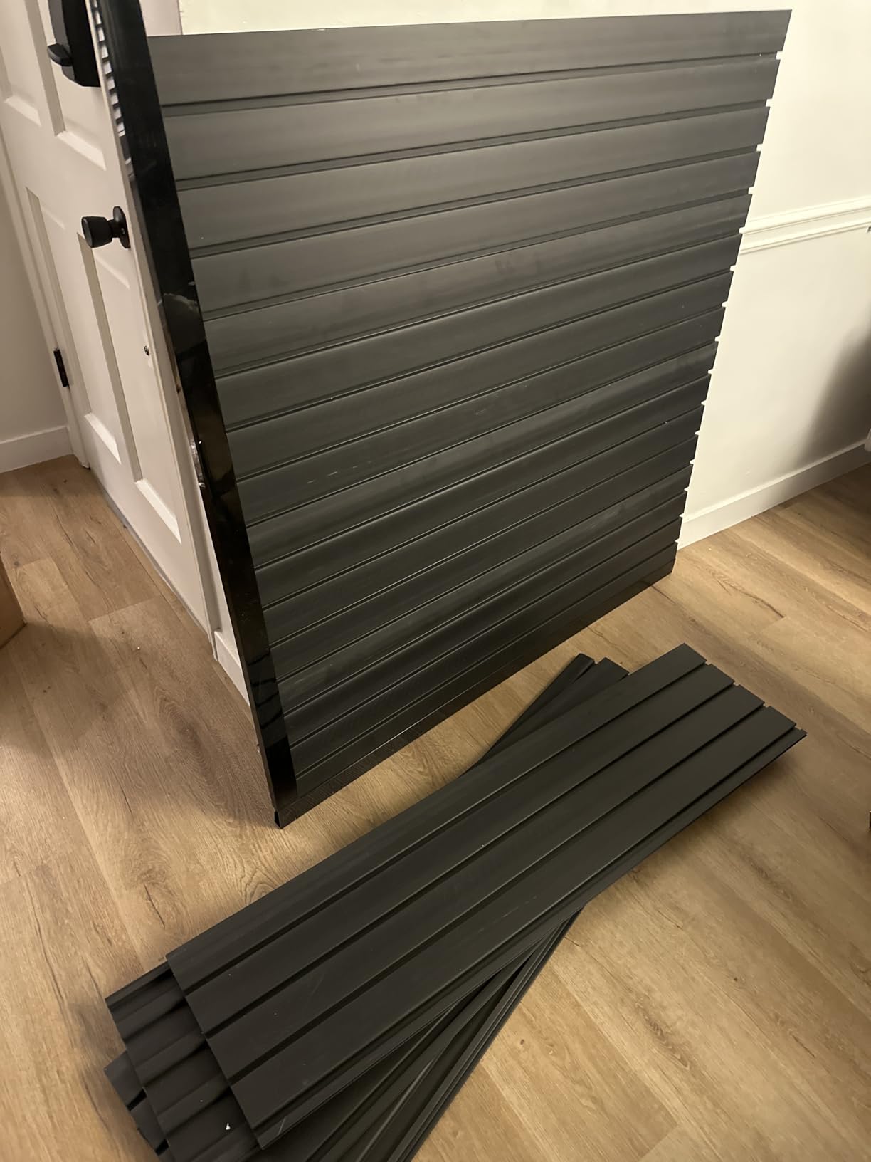 SMARTSTANDARD Heavy Duty PVC Slatwall Panels 4x8 ft, Interlocking Garage Wall Organizer System, Tool Board for Retail Display, Workshop & Home Storage - Black customer photo 1