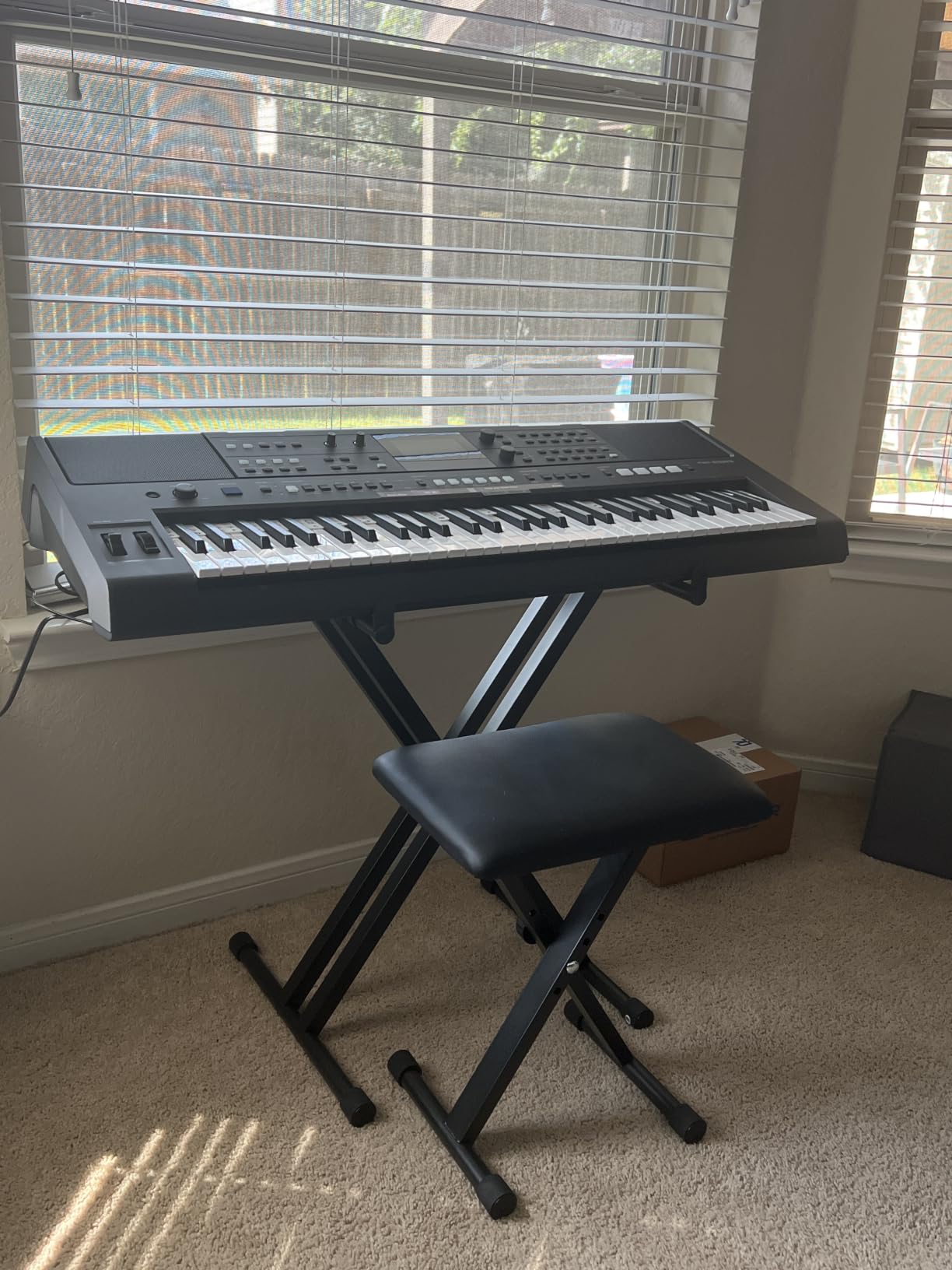Yamaha PSR-E583 61-Key Touch-Sensitive Portable Keyboard with Premium Sound, Music Rest and Power Adapter customer photo 1