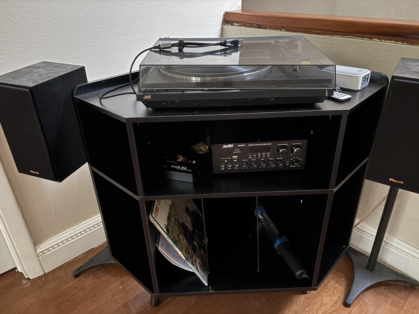 Large Record Player Stand, 55'' Wood Vinyl Record Storage Cabinet with Charging Station & USB Ports, Curved Turntable Table Open Shelf Holder Up to 300 Albums for Living Room(55'' Walnut) customer photo 1